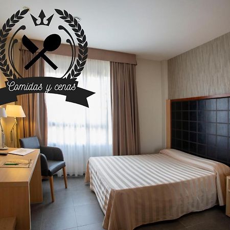 Hotel Salvevir Ejea De Los Caballeros Esterno foto